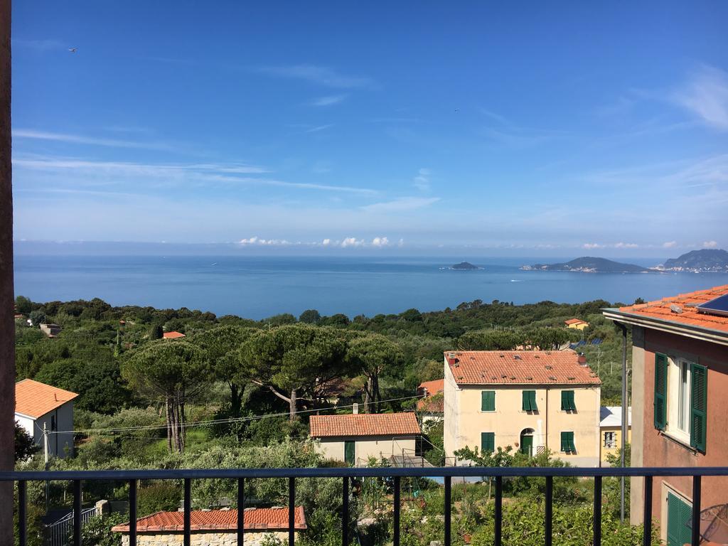 Montemarcello Holiday Home Амелия Экстерьер фото